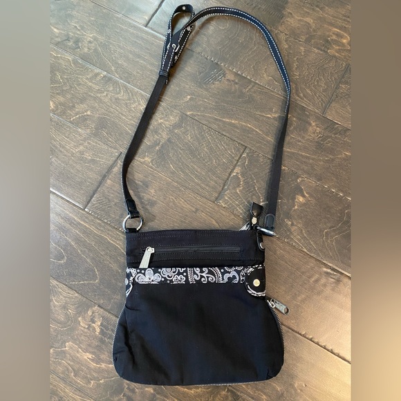 thirty-one Handbags - Thirty-One Crossbody